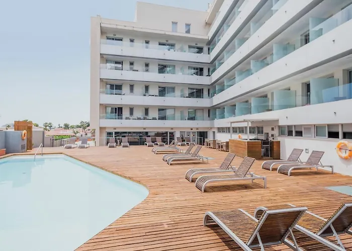 Hotel Balneario Playa De Comarruga (Adults Only)
